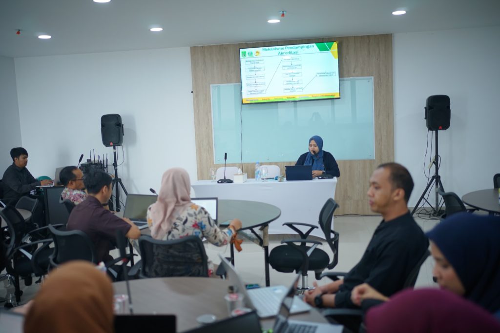 BPM Adakan Rapat Persiapan Akreditasi Prodi Ilmu Politik FISIP